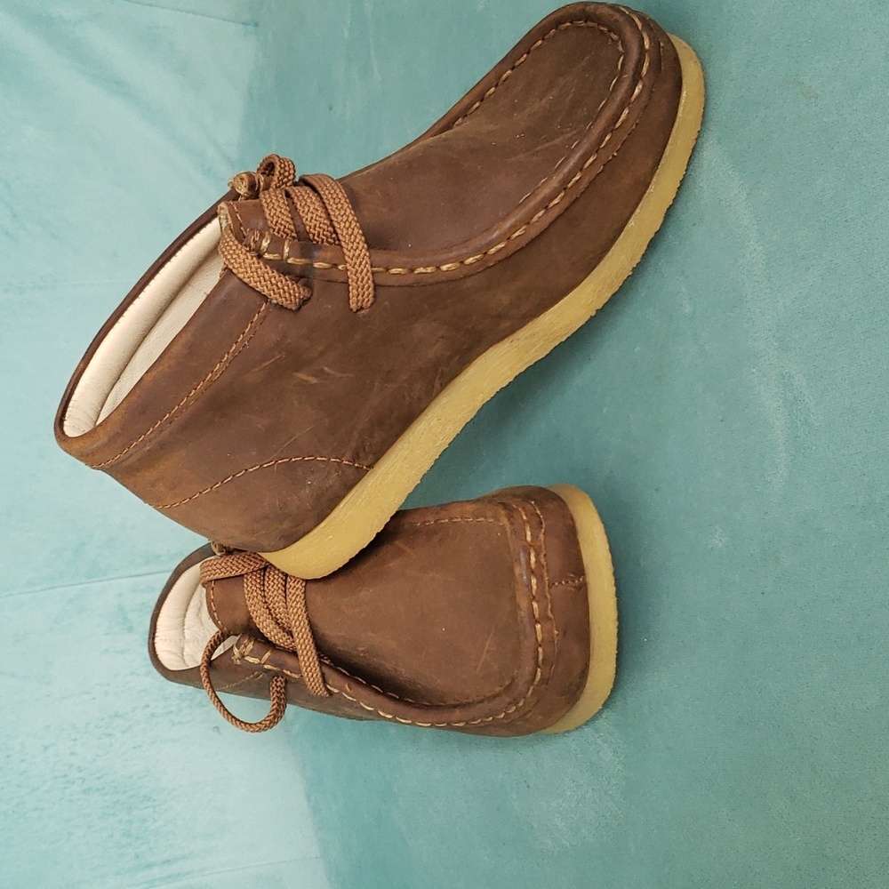 Clarks - Picture 2 of 2